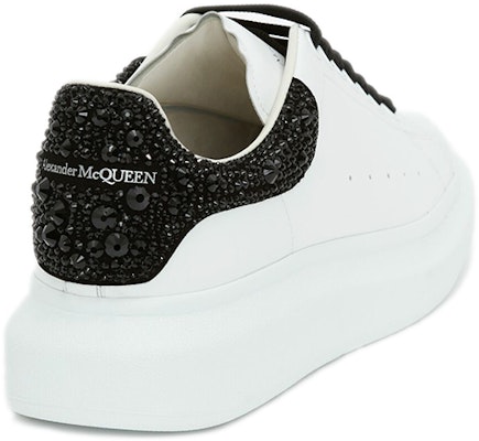 アレキサンダー・マックイーン オーバーサイズスニーカー 白黒クリスタル 662654WIA4U9581 Shop アレキサンダー・マックイーン オーバーサイズスニーカー 白黒クリスタル 662654WIA4U9581