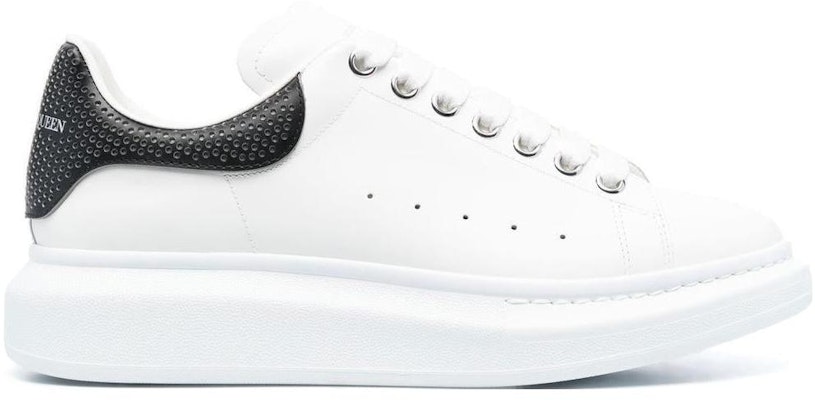 알렉산더 맥퀸 오버사이즈 스니커즈 '화이트 블랙 펀칭 힐' 735769-WICYP-9089 Order 알렉산더 맥퀸 오버사이즈 스니커즈 '화이트 블랙 펀칭 힐' 735769-WICYP-9089