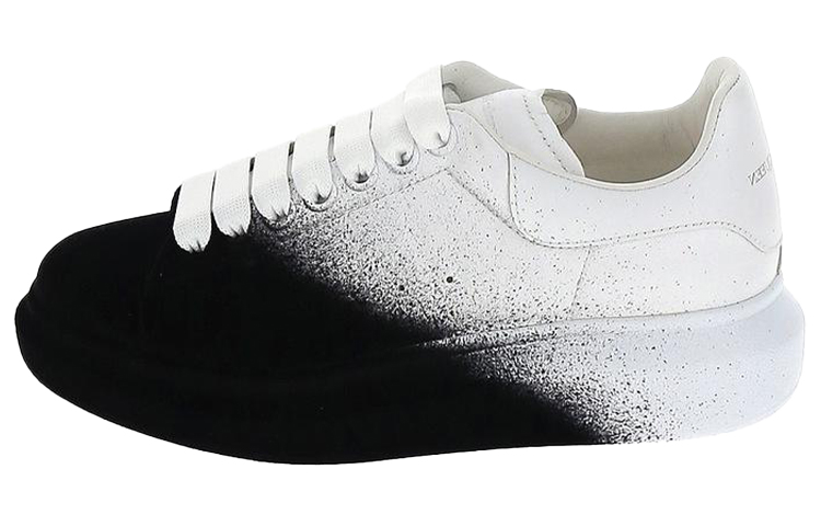 Buy Alexander McQueen Zapatilla Oversize 'Blanco Negro Terciopelo Spray' 586388WHWM19034
