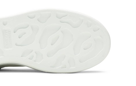 (W) Alexander McQueen Oversized Sneaker 'Putih Hijau Chrome' 553770-WIAF8-9409 Purchase (W) Alexander McQueen Oversized Sneaker 'Putih Hijau Chrome' 553770-WIAF8-9409