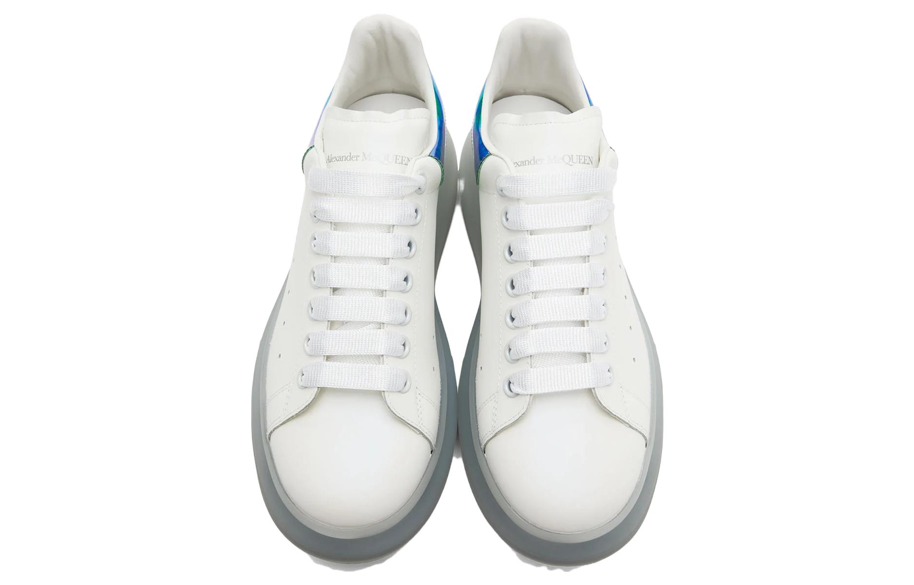 Lookbook Zapatillas Alexander McQueen Oversized 'Blanco Iridiscente' 610812-WIBS1-4535