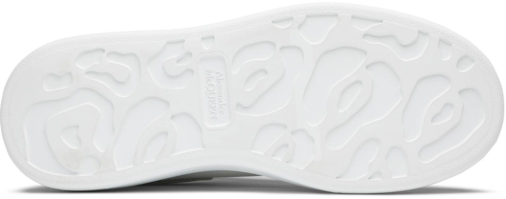 Alexander McQueen Oversized Sneaker 'White Iridescent' 561580WHVI59375 Shop Alexander McQueen Oversized Sneaker 'White Iridescent' 561580WHVI59375