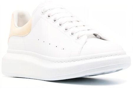 Alexander McQueen Oversized Sneaker 'Putih Lemon' 553680-WHGP7-9343 Lookbook Alexander McQueen Oversized Sneaker 'Putih Lemon' 553680-WHGP7-9343