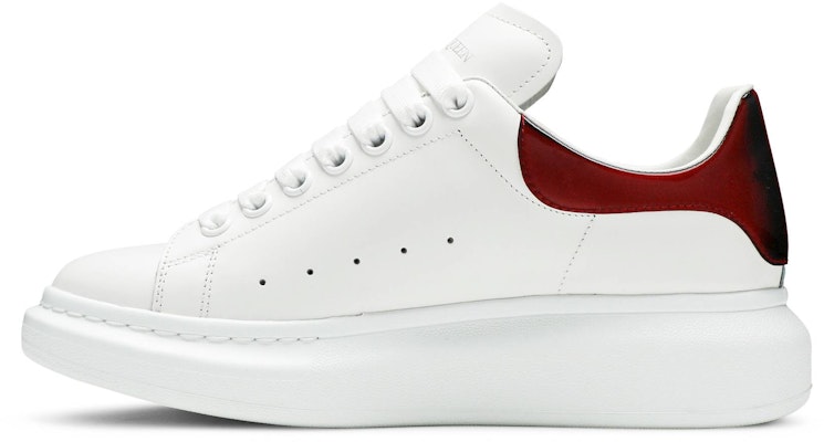 알렉산더 맥퀸 오버사이즈 스니커즈 '화이트 러스터 레드' 553680-WHXMW-9676 Lookbook 알렉산더 맥퀸 오버사이즈 스니커즈 '화이트 러스터 레드' 553680-WHXMW-9676