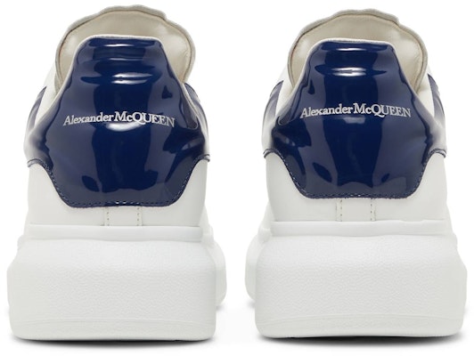 Alexander McQueen Kasut Oversize 'Putih Navy Patent' 727390WICGW9095 Details for Alexander McQueen Kasut Oversize 'Putih Navy Patent' 727390WICGW9095