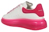 Shop Alexander McQueen Kasut Oversized 'Putih Shock Pink' 611698-WHXMA-9391