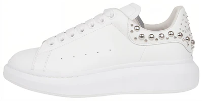 Alexander McQueen Oversized Sneaker 'White Silver Studded' 662643-WHTQQ-9071 Alexander McQueen Oversized Sneaker 'White Silver Studded' 662643-WHTQQ-9071