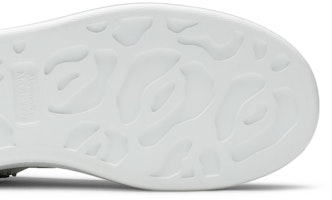 Alexander McQueen Zapatillas Oversized 'White Studs' Blancas con Tachuelas 628017-WHTQQ-9089 Purchase Alexander McQueen Zapatillas Oversized 'White Studs' Blancas con Tachuelas 628017-WHTQQ-9089