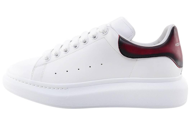 Buy 알렉산더 맥퀸 오버사이즈 스니커즈 '화이트 웰시 레드' 553680-WICGB-9716