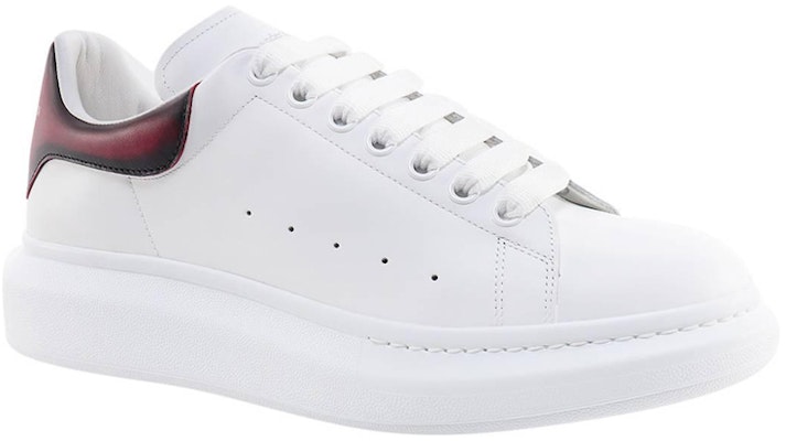 알렉산더 맥퀸 오버사이즈 스니커즈 '화이트 웰시 레드' 553680-WICGB-9716 Order 알렉산더 맥퀸 오버사이즈 스니커즈 '화이트 웰시 레드' 553680-WICGB-9716