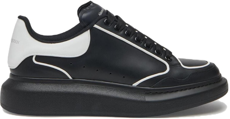 Alexander McQueen Sneaker Besar 'Hitam Putih' 777300WHJE51070 Order Alexander McQueen Sneaker Besar 'Hitam Putih' 777300WHJE51070