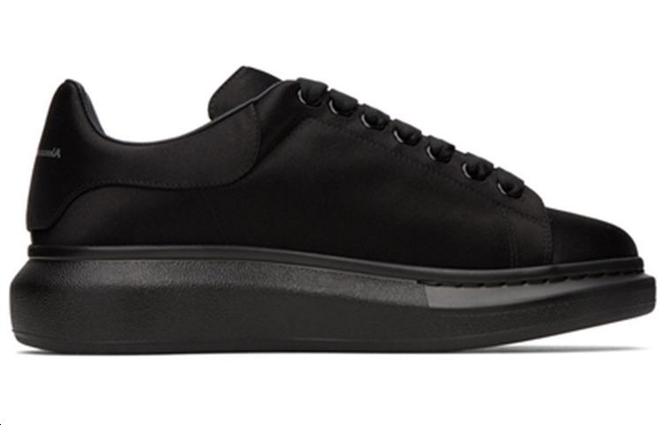 Alexander McQueen Oversized Sneaker 'Black Satin' 圖 2