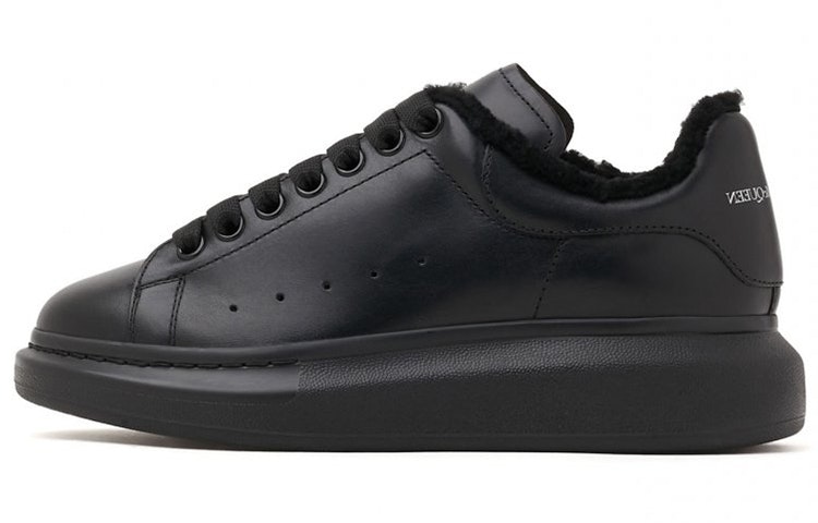 alexander-mc-queen-oversized-sneakers-triple-black-604228-whbn-61000