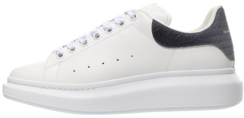 Alexander McQueen Sepatu Oversized 'Putih Hitam' 625162WICGA9154 Buy Alexander McQueen Sepatu Oversized 'Putih Hitam' 625162WICGA9154