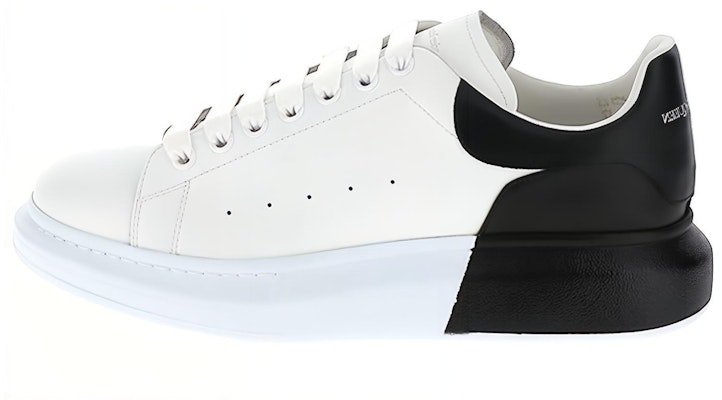 Alexander McQueen Sepatu Oversized 'Putih Hitam' 556278WHGP59061 Buy Alexander McQueen Sepatu Oversized 'Putih Hitam' 556278WHGP59061