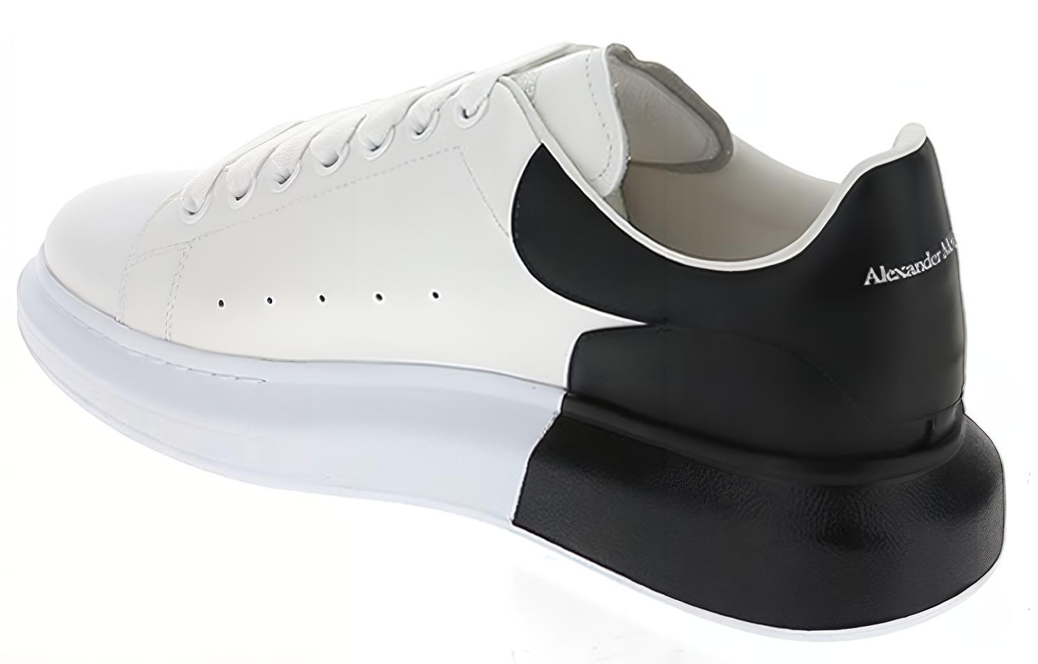 Alexander McQueen Oversized Sneakers 'White Black' 圖 4