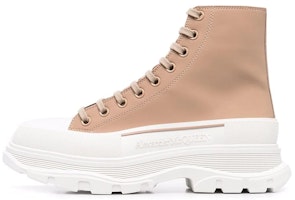 Alexander McQueen Platform Low 'Pink White Embossed Logo' 682417W4RJ42623 Alexander McQueen Platform Low 'Pink White Embossed Logo' 682417W4RJ42623