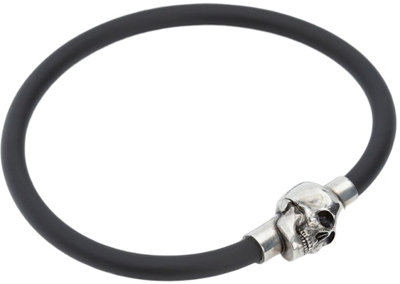 알렉산더 맥퀸 레트로 스컬 패션 고무 팔찌 액세서리 7058461AAIK8560 Lookbook 알렉산더 맥퀸 레트로 스컬 패션 고무 팔찌 액세서리 7058461AAIK8560