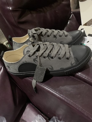 Alexander McQueen Runner 'Grey Swallow' 472452R11611270 Lookbook Alexander McQueen Runner 'Grey Swallow' 472452R11611270