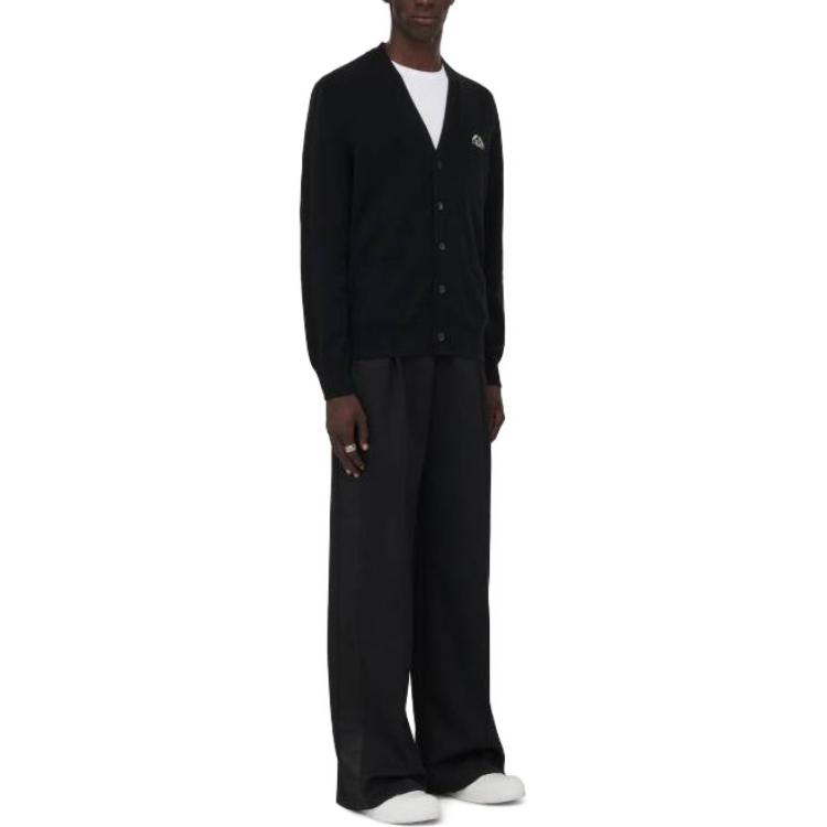 Purchase Alexander McQueen Seal Logo Hitam/Gading Kardigan Leher-V Baju Rajut Hitam. 775770-Q1A7S-1080