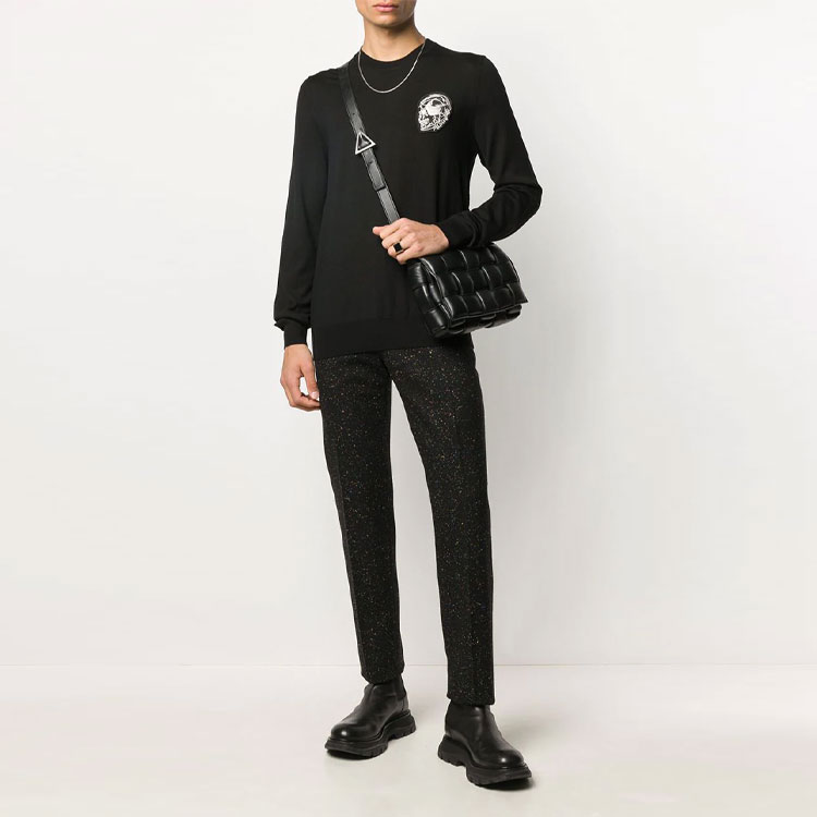 Lookbook 알렉산더 맥퀸 스컬 아플리케 니트 스웨터 블랙 632872-Q1XAP-1192