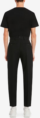 알렉산더 맥퀸 스컬 로고 프린트 티셔츠 SS22 블랙 크루넥 티. 704967-QTZ02-0901 Shop 알렉산더 맥퀸 스컬 로고 프린트 티셔츠 SS22 블랙 크루넥 티. 704967-QTZ02-0901