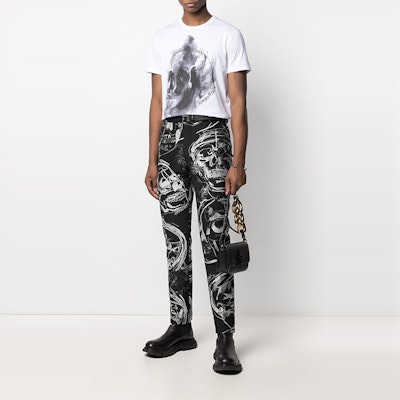 알렉산더 맥퀸 스컬 프린트 크루넥 화이트 티셔츠 650403QQZ60-0900 Lookbook 알렉산더 맥퀸 스컬 프린트 크루넥 화이트 티셔츠 650403QQZ60-0900