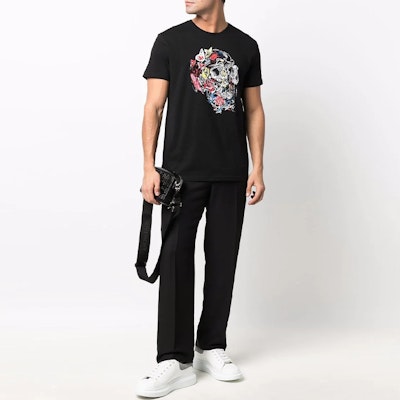 알렉산더 맥퀸 스컬 프린트 반팔 티셔츠 블랙 682516-QSZ50-0901 Purchase 알렉산더 맥퀸 스컬 프린트 반팔 티셔츠 블랙 682516-QSZ50-0901