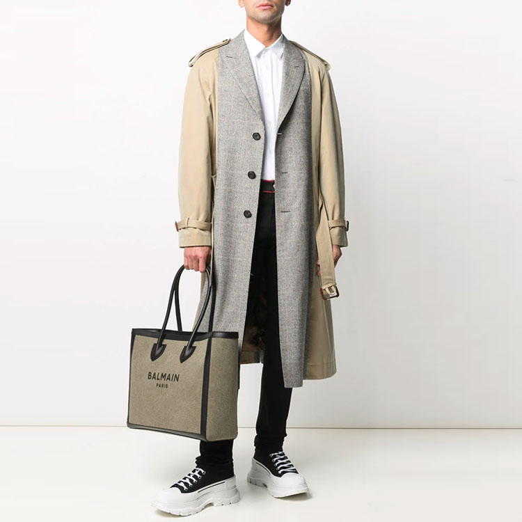 Purchase 亞歷山大·麥昆標誌貼花條紋細節黑色修身牛仔褲. 642574-QQY49-1000