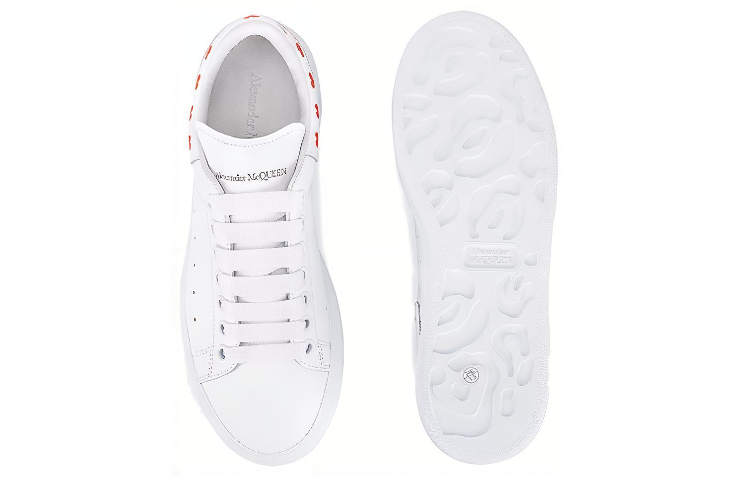 Shop Alexander McQueen Glattleder Schnürsneaker ''Weiß'' 668175WIAF79676