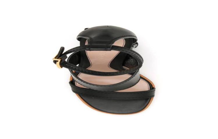 Order Sneaker Alexander McQueen 'Hitam 1088G' 201527NSD000002_1088G