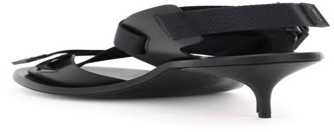 alexander-mc-queen-sneaker-black-212527-nsd-000002-1000