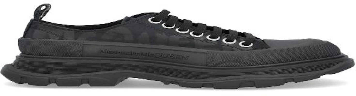 Alexander McQueen Sneaker 'Hitam PRE_JW' 676711W4RQ21000 Buy Alexander McQueen Sneaker 'Hitam PRE_JW' 676711W4RQ21000