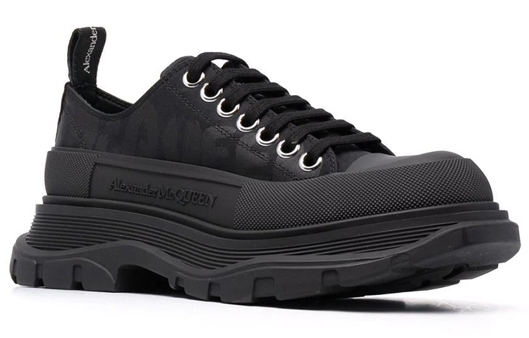 Order Sneaker Alexander McQueen 'Hitam PRE_JW' 676711W4RQ21000