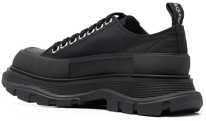 Sneaker Alexander McQueen 'Hitam PRE_JW' 676711W4RQ21000 Lookbook Sneaker Alexander McQueen 'Hitam PRE_JW' 676711W4RQ21000