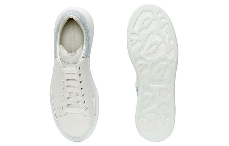 Shop Alexander McQueen Baskets ''Bleu Blanc'' 707217WICG29992