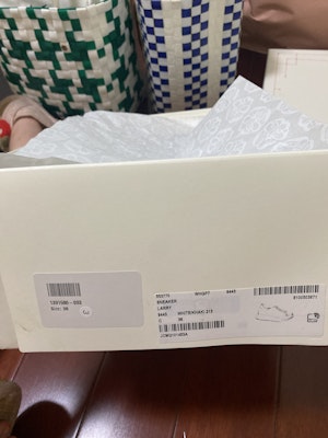 Alexander McQueen Sepatu 'Green Suede Tail' JCMQ101453A Lookbook Alexander McQueen Sepatu 'Green Suede Tail' JCMQ101453A