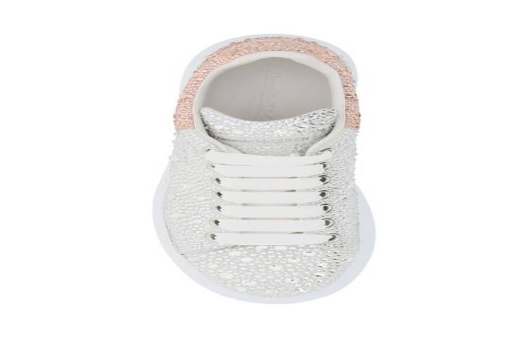 Lookbook 알렉산더 맥퀸 실버 스니커즈 (Alexander McQueen Silver Sneakers) 211527NSN000013_9320