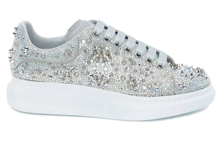 Purchase Alexander McQueen Sneaker ''Zilveren Studs'' 705064WIBA41891