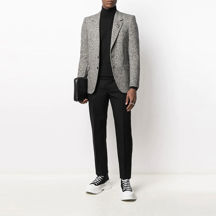 Lookbook Pantalones Casuales Negros Rectos con Cremallera Alexander McQueen 624301-QPU58-1000