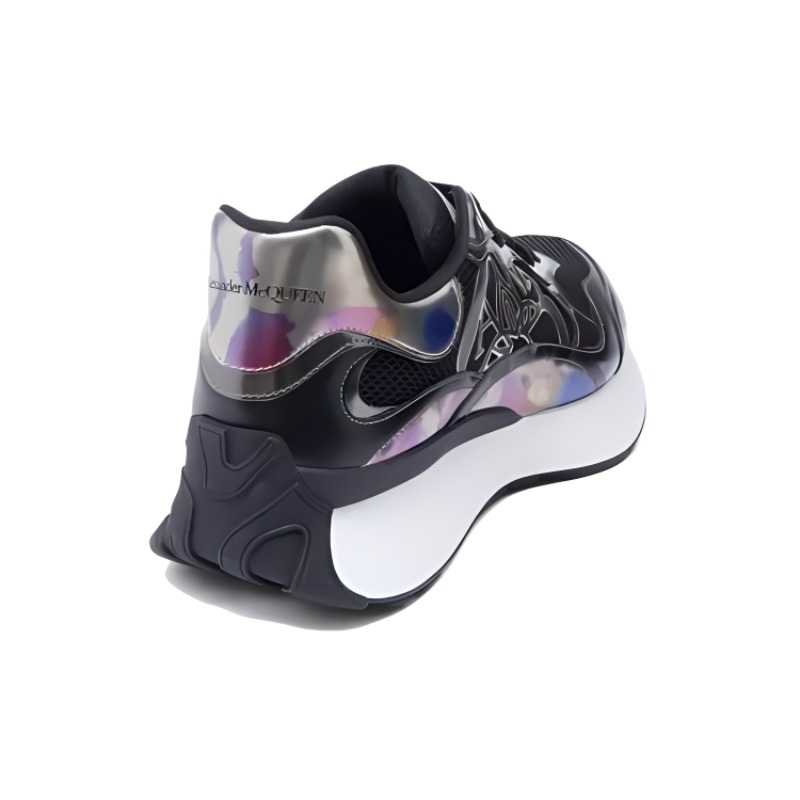 Shop 亚历山大·麦昆 Sprint Runner 黑白银配色运动鞋 750330W4WN31537