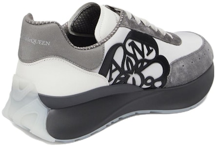 アレキサンダー・マックイーン スプリントランナー グレー/ブラック 705071W4W118395 Shop アレキサンダー・マックイーン スプリントランナー グレー/ブラック 705071W4W118395