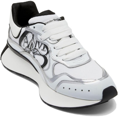 Alexander McQueen Sprint Runner 'White Black' 757985W4WM68718 Order Alexander McQueen Sprint Runner 'White Black' 757985W4WM68718