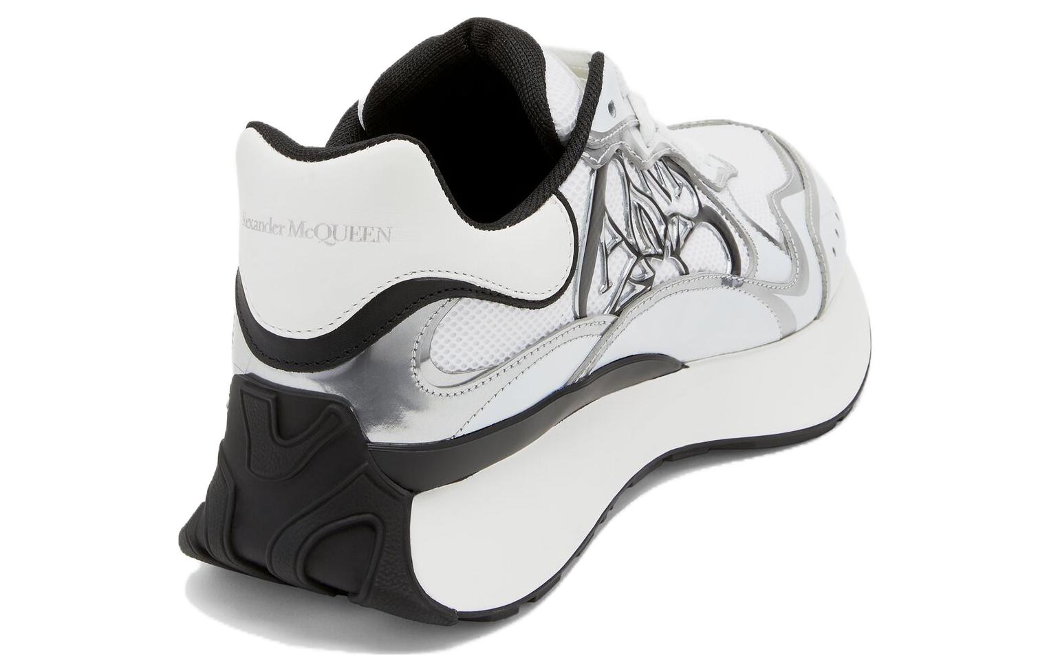Lookbook アレキサンダー・マックイーン スプリントランナー 白黒 757985W4WM68718