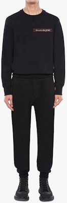Alexander McQueen SS21 Seluar Track Logo Tape Lelaki Hitam 642664-QQX75-1000 Lookbook Alexander McQueen SS21 Seluar Track Logo Tape Lelaki Hitam 642664-QQX75-1000