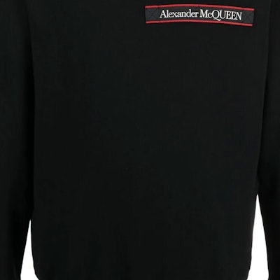 亚历山大·麦昆 SS22 黑色前标志贴饰圆领卫衣 642663-QTX75-0901 Sizing 亚历山大·麦昆 SS22 黑色前标志贴饰圆领卫衣 642663-QTX75-0901