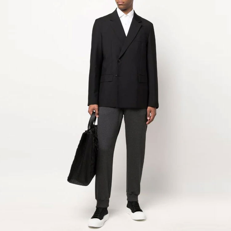 Lookbook Alexander McQueen SS22 灰色寬鬆版型運動長褲 642664-QSX75-0902