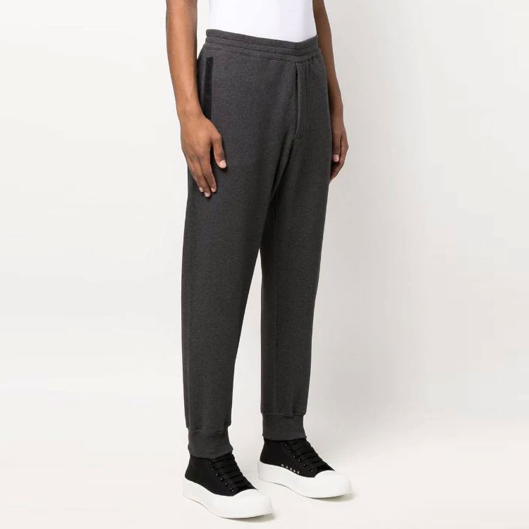 Purchase Alexander McQueen SS22 灰色寬鬆版型運動長褲 642664-QSX75-0902