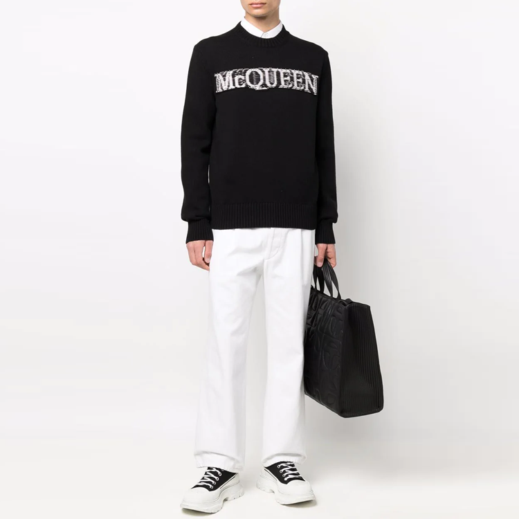 Lookbook Alexander McQueen SS22 Logo Crewneck Knit Sweater Hitam Pakaian Lelaki 689555-Q1GBL-1046