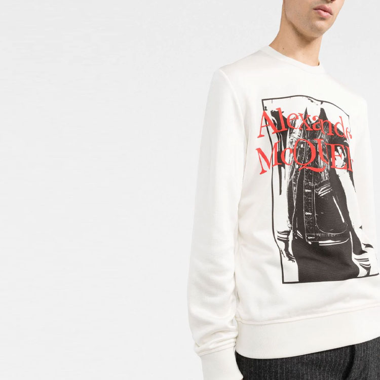 Purchase Alexander McQueen SS22 Baju Lengan Panjang Cetakan Logo Putih Lelaki. 683191-QSZ76-0910